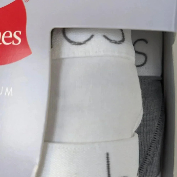 NWT Hanes Boyfriend Cotton Stretch Mid-thigh Briefs Sizes 5, 6, 7, 8 &9 Tagless - Picture 3 of 8